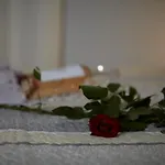 Dionisos Roses Отель *