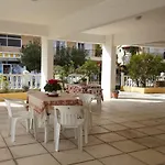 Dionisos Roses * Паралия-Дионисиу
