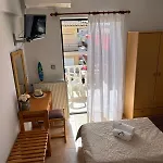 Отель Dionisos Roses