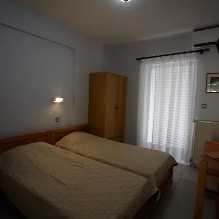 فندق Dionisos Roses