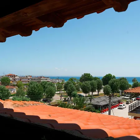 فندق Dionisos Roses باراليا ديونيسيو