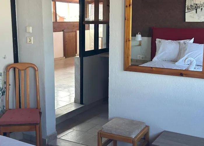 Hotel Dionisos Roses