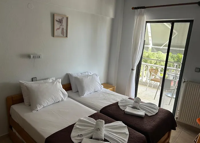 Hotel Dionisos Roses *