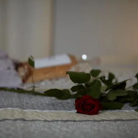 Dionisos Roses ホテル *