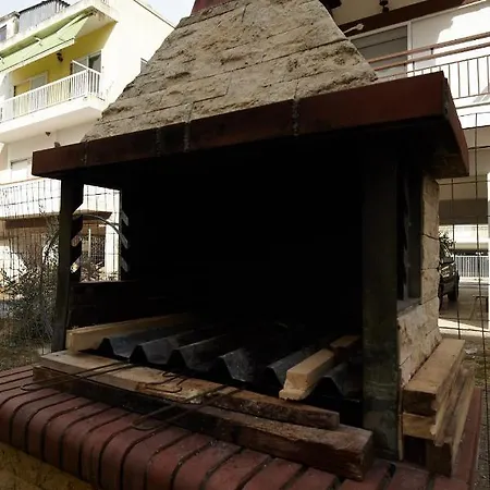 Dionisos Roses * パラリア・ディオニショウ