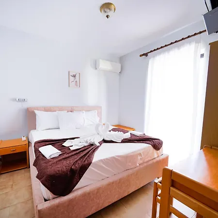 ホテル Dionisos Roses パラリア・ディオニショウ