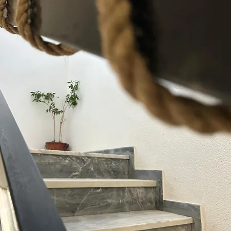 Dionisos Roses ホテル