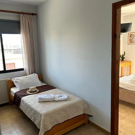 Dionisos Roses * パラリア・ディオニショウ