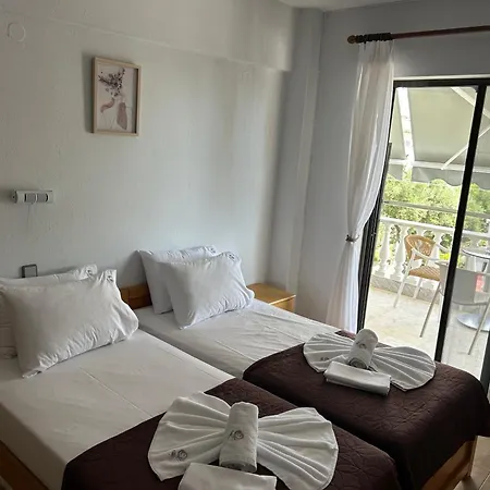 ホテル Dionisos Roses *