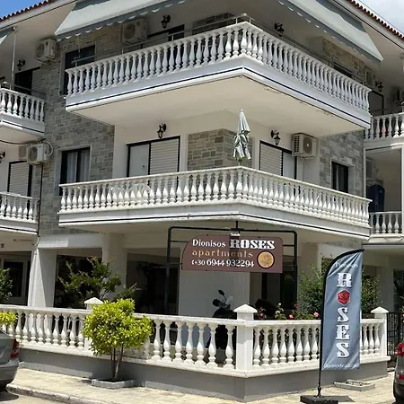 Dionisos Roses ホテル *