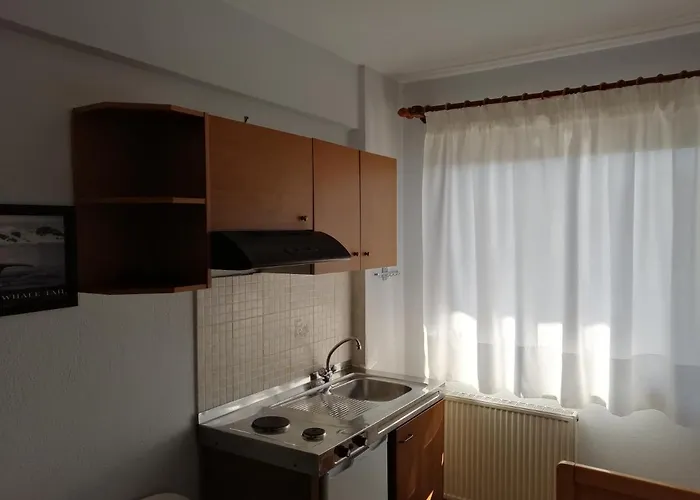 Dionisos Roses * Paralia Dionysiou