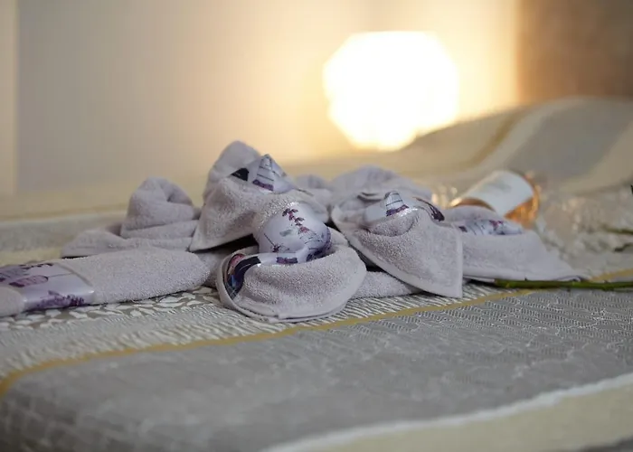 Dionisos Roses Hotel