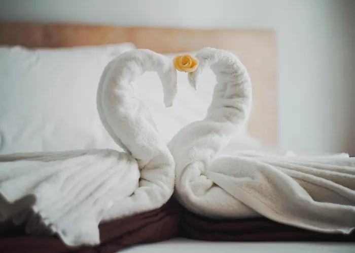 Dionisos Roses Hotel