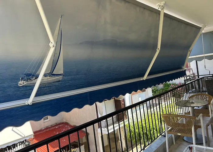 Dionisos Roses * Paralia Dionysiou